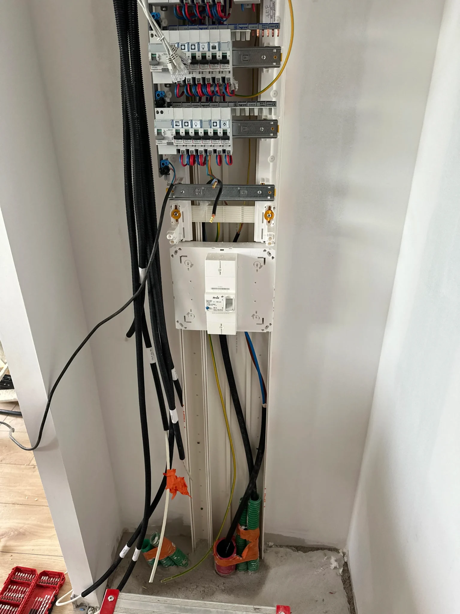 electricite MCP 17, plombier chauffagiste à Saint-Just-Luzac